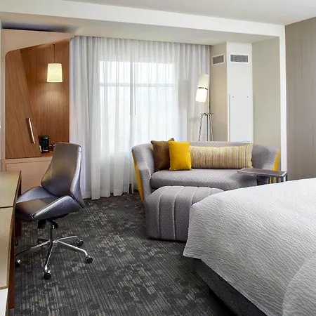 Courtyard By Marriott Orlando Lake Nona-2