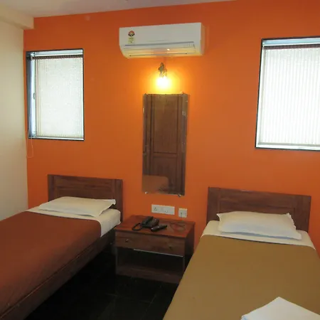 Hotel Q Deck-3