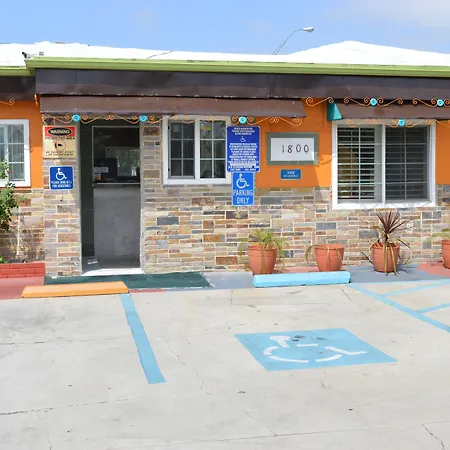 Eagle Inn Motel-2