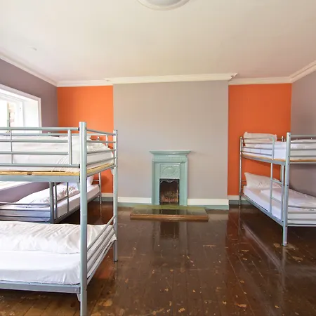 Albatross Hostel-3