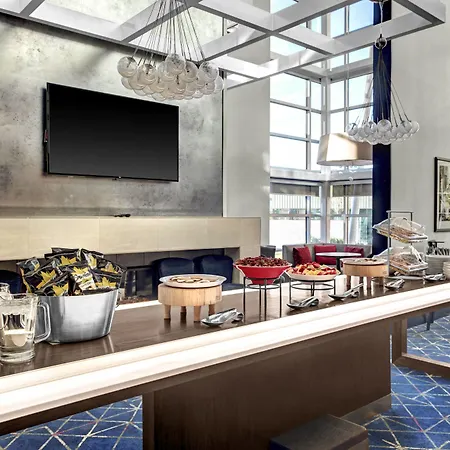 Residence Inn By Marriott Philadelphia Airport-3