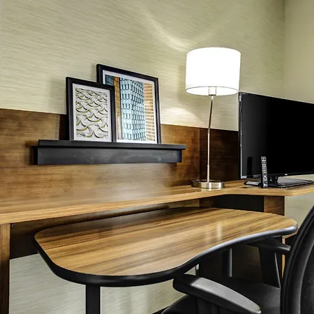 Fairfield Inn & Suites By Marriott Lansing At Eastwood-3