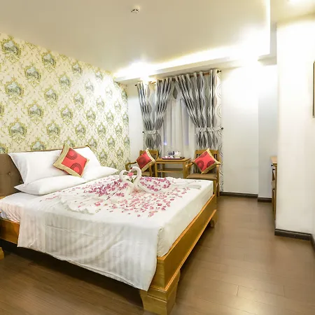 The Airport Hotel-2