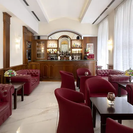 Lancaster Hotel-2