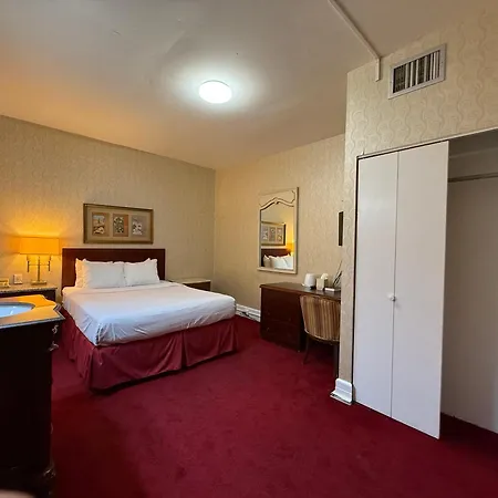 Windsor Inn Hotel-3