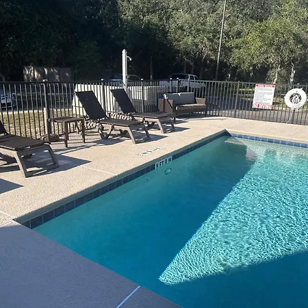 Microtel Inn & Suites By Wyndham Jacksonville Airport-3