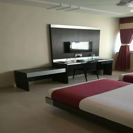 Hotel Olympia Inn-3