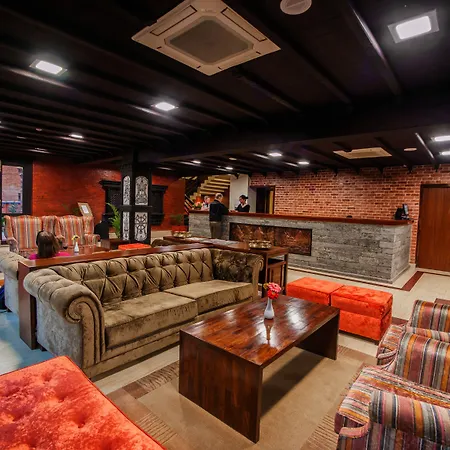 Traditional Comfort Boutique Hotel-3