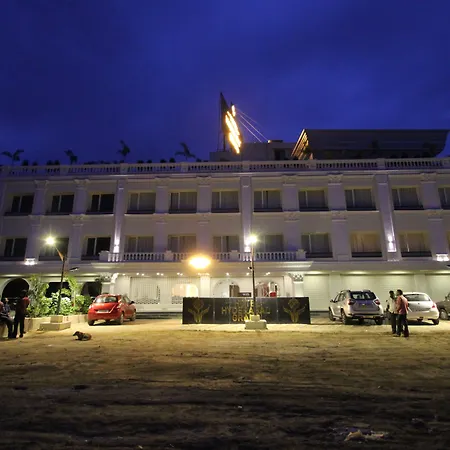 Hotel Hyderabad Grand-3