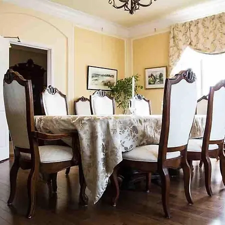 The Manor On Front-3