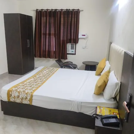 Hotel S R Plaza-2
