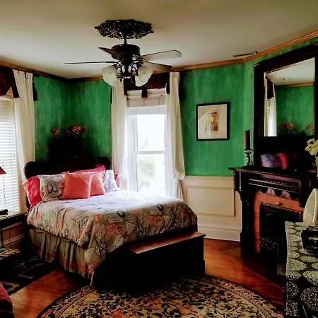 1812 Overture B&B-2