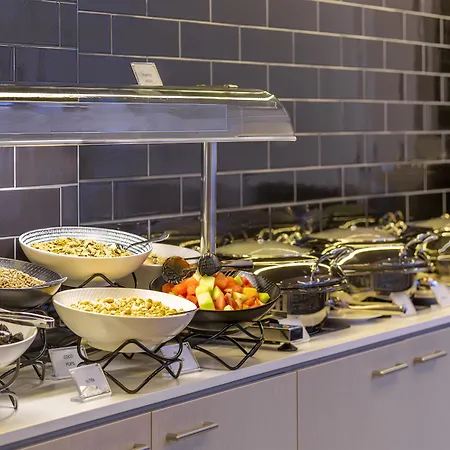 Travelodge Hotel Sydney Airport-2