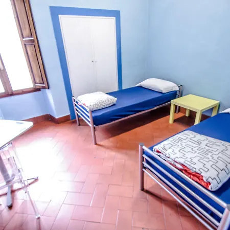 Hostel Santa Monaca-3