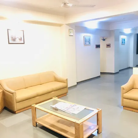 Hotel New Uttam Hira Palace-3