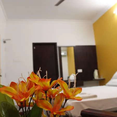 Sri Aarvee Hotels-2