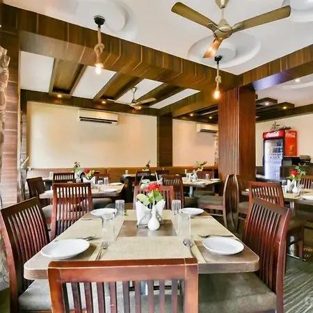 Rajdarbar Hotel & Banquet, Siliguri-3