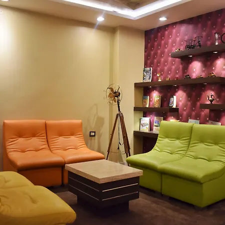 A Boutique Hotel Grand Empire-3
