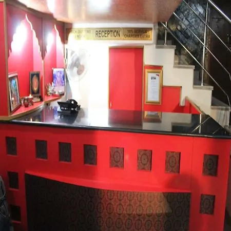 Hotel Red Rose-3