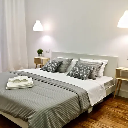 Hola Lisbon Suites-3