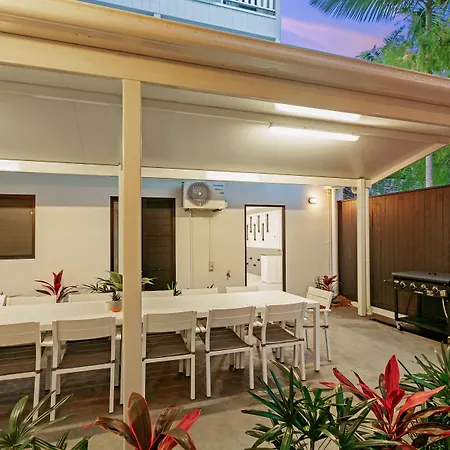 Redhill Cairns Living - Pembroke St-2