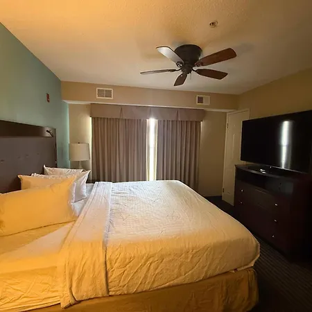 Mainstay Suites-3