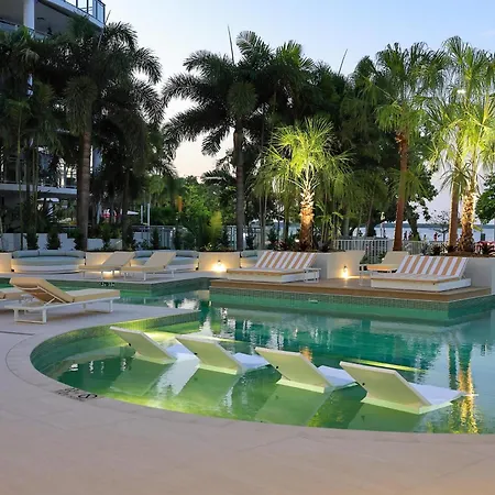Doubletree By Hilton Cairns-2