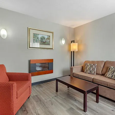 Quality Inn & Suites 5585 Ambler Drive Mississauga Ontario-3