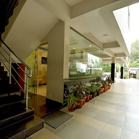 Sri Maharaja Inn-2