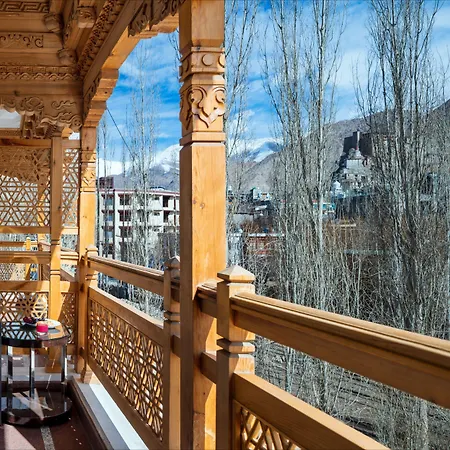 The Indus Valley - Downtown Leh-2