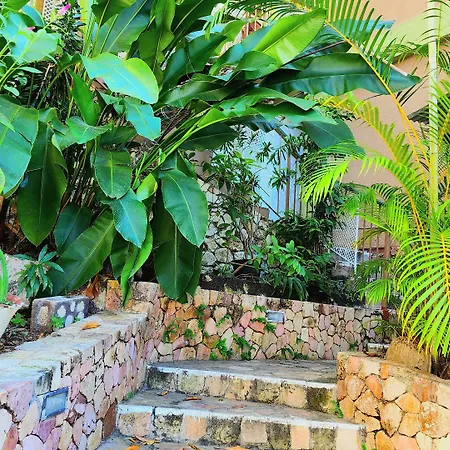 Caribic House-3