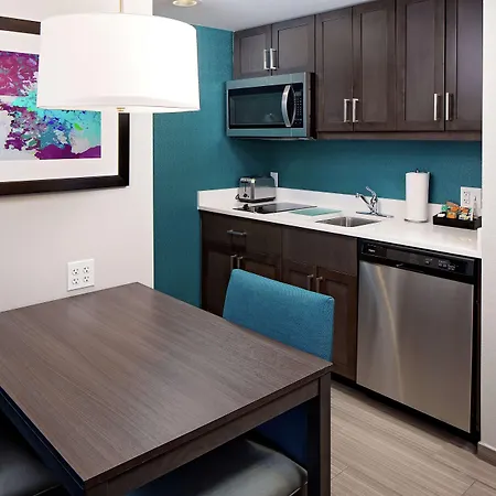 Homewood Suites By Hilton Ronkonkoma-2
