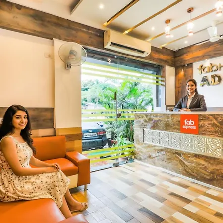 Fabhotel Adore Inn-3