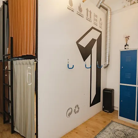 Lx Hostel-3