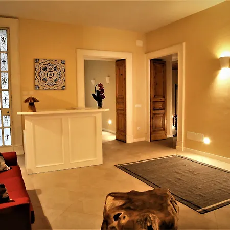 Maison Des Fleurs-3