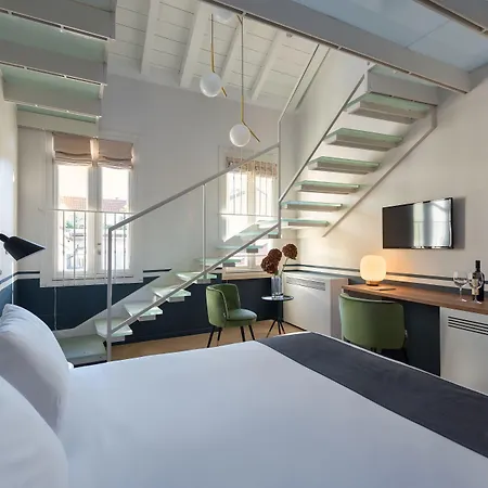 Velvet Grey Boutique Hotel-2