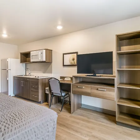 Woodspring Suites Missoula-2