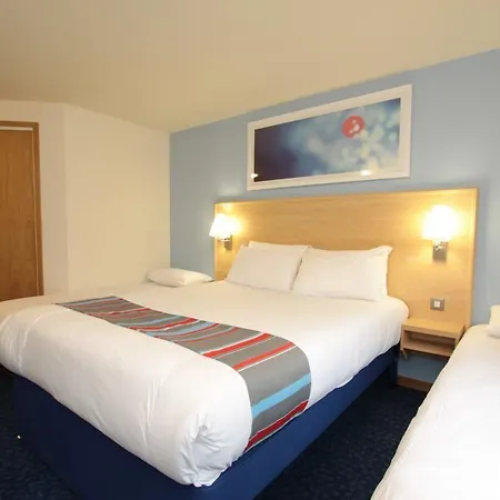 Travelodge Crawley-3