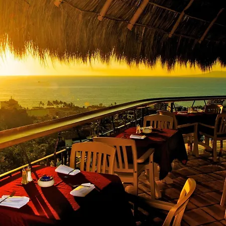 Casa Isabel A Boutique Hilltop Inn-3