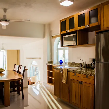 Hotel Andales On The Bay Suites-3