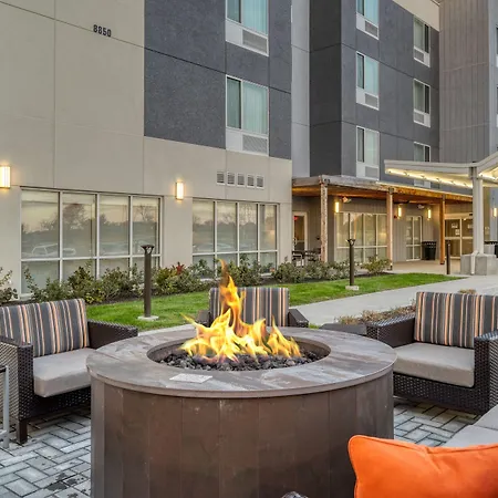 Towneplace Suites By Marriott Indianapolis Airport-3