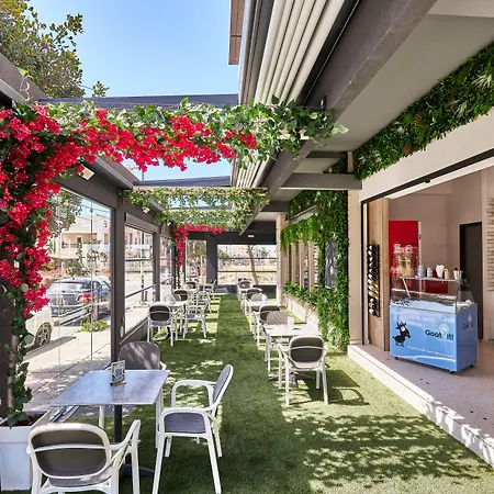 Stay 365 Heraklion Apart Hotel-2