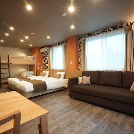 Wires Hotel James Zaka-2