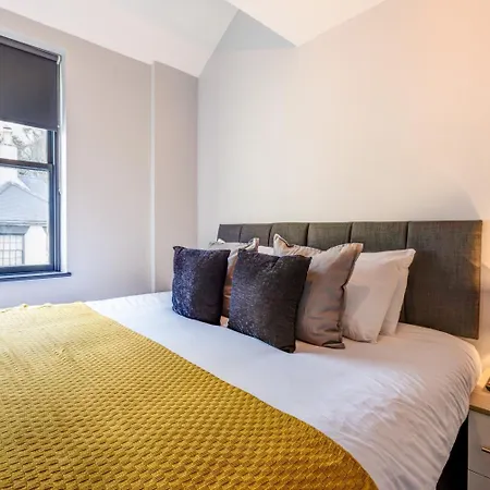 Bondgate Hotel - Smart Self Check-In Accomodation-3
