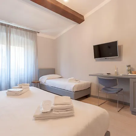 Santo Spirito Venti - Design Rooms In Florence Near Ponte Vecchio & Palazzo Pitti-3