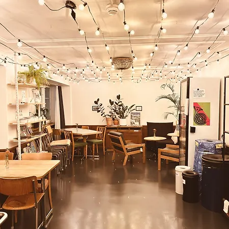 Pop Up Hotel Krone Zuerich-2