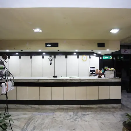 Oyo Hotel Keshari-3