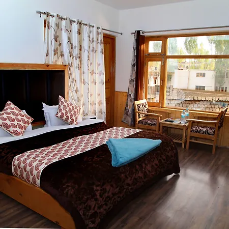 Glacier View Guest House-3