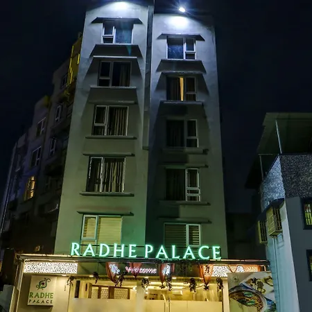 Treebo Radhe Palace, Lake Town-2