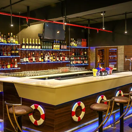 Hotel Aadithya-3